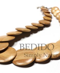 overlapping wood beads necklace