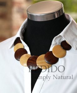 womens wood necklace chunky